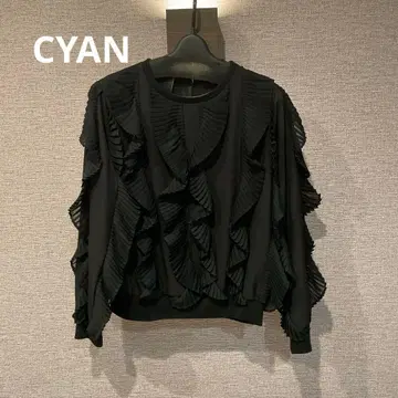 CYAN TOKYO 프릴 풀오버