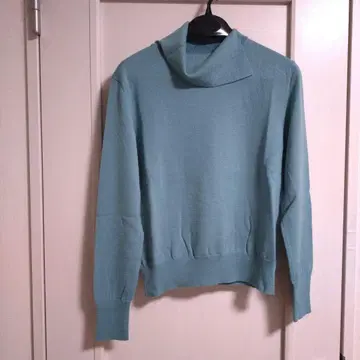 UNTITLED 민트 그린 니트 스웨터 M 사이즈