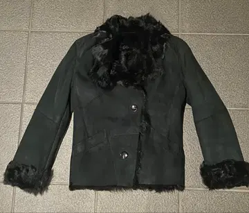 marginal glamor 마지널 글래머 라무 무스탕 자켓