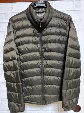 UNIQLO 카키 다운 자켓 XL