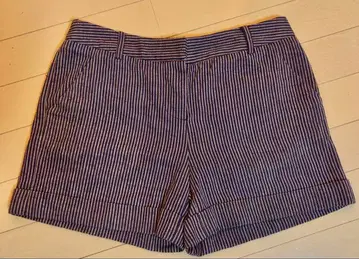 BAND OF OUTSIDERS 스트라이프 숏팬츠