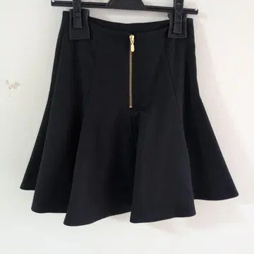 Sheller 셰리에 플레어 스커트 골드 지퍼 새상품 택 포함