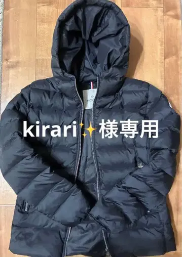 Moncler 블랙 다운 자켓 후드 부착