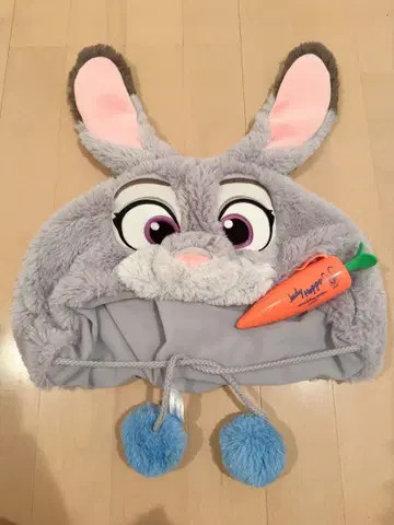 디즈니 주토피아 주디 팬 캡 당근 볼펜