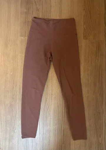 Onzie 온지이 팔분 길이 하이웨스트 레깅스