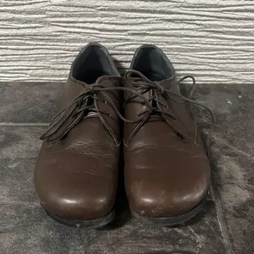 브라운 가죽 로퍼 레이스업