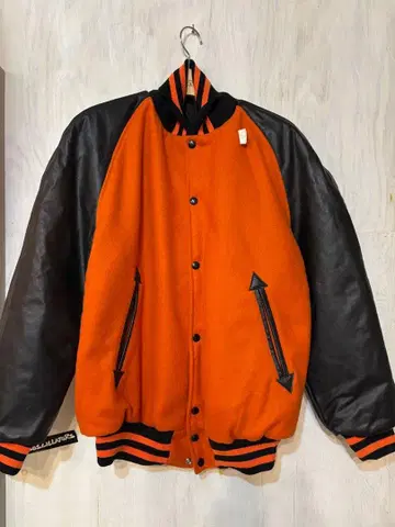 90년대 데드스탁 HEWITT 가죽 바시티 자켓