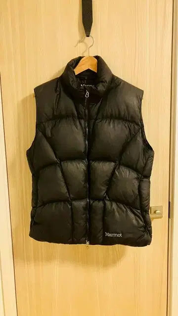 마모트 블랙 다운 베스트