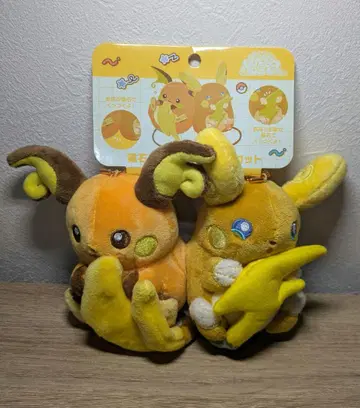 자석으로 붙는 페어 마스코트 비슷한 것끼리 라이츄 & 알로라 라이츄