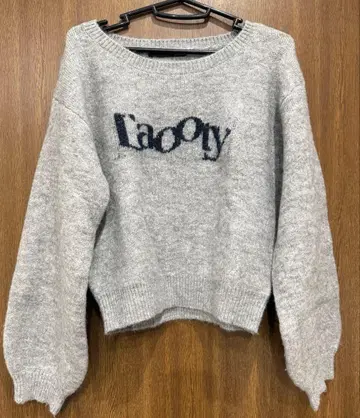 헤더 스팽글 로고 니트 그레이