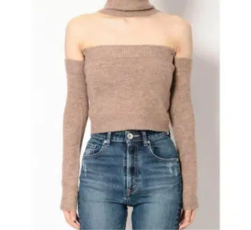 미착용 새상품 GYDA 제이다 초커 상의 베이지