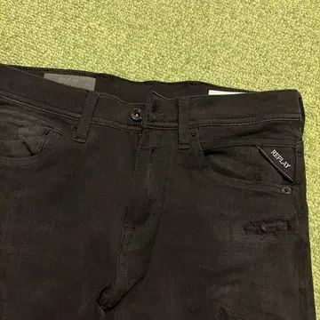 REPLAY 데미지 가공 블랙 스키니 데님 사이즈 29