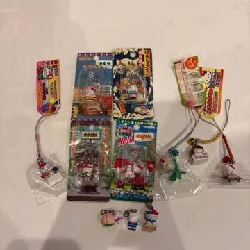 지역 한정 키티 스트랩 세트