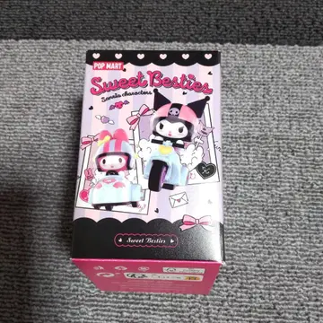 POP MART Sweet Besties 쿠로미 피규어 세트