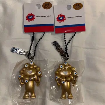 골드 컬러 미야쿠미야쿠 키링 2개 세트