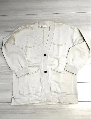 BRACTMENT 크림 4 포켓 가디건