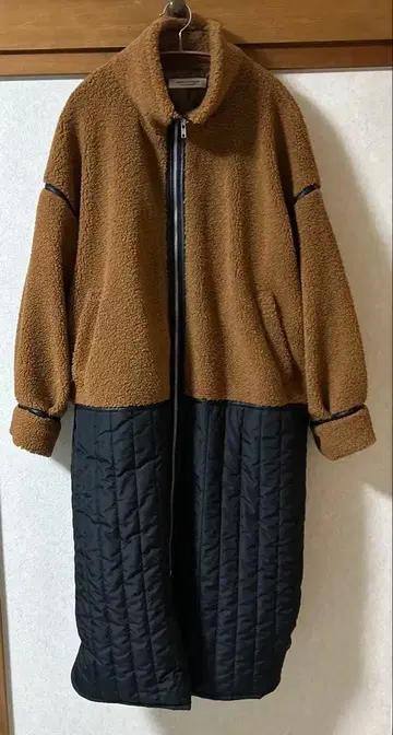 가토 로맨티크: gateauromantique 절개 롱 코트