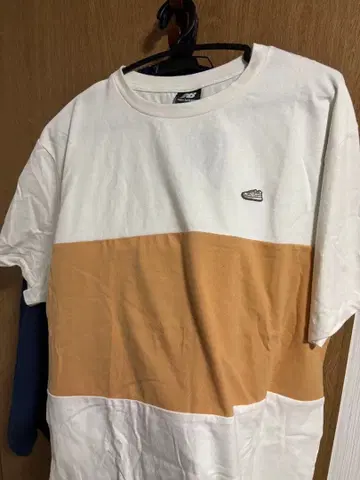 뉴발란스 티셔츠 L 사이즈 2장 세트