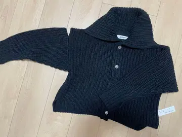 sulvam (설밤) Number_i 기시 유타 착용 니트 가디건