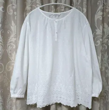 여성용 블라우스