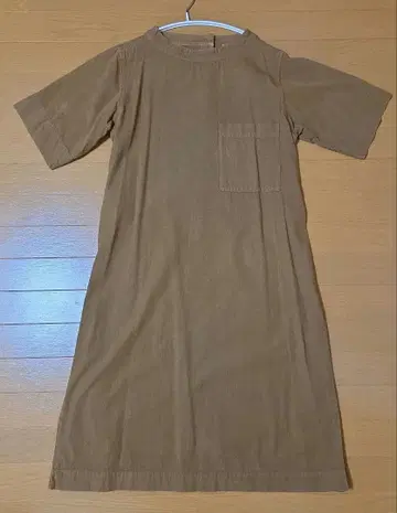 MHL. 반팔 디자인 원피스 베이지 사이즈 I 여성용