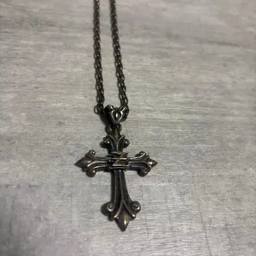 크로스 펜던트 목걸이 야자와 에이요시