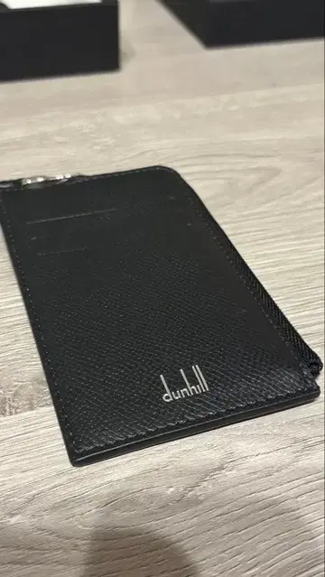 dunhill 블랙 가죽 프래그먼트 케이스 사이즈 R
