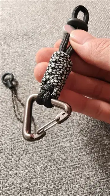 카라비너 포함 나일론 키링