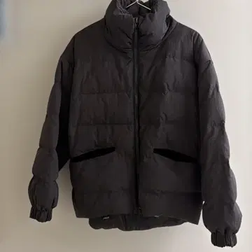 블랙 다운 자켓