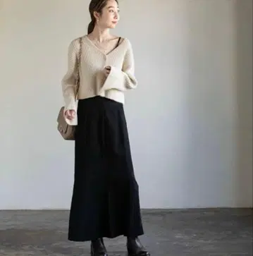 NOBLE 베이지 V넥 2way 가디건