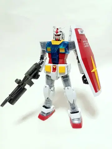 MG 건담 Ver 2.0 완성품 클리어 컬러