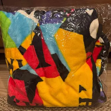 This is 아라시 담요 미개봉 새상품