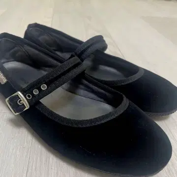 VICTRIA 스트랩 벨로아 발레 슈즈 37 사이즈