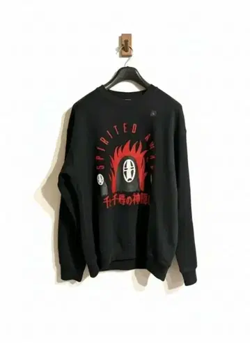 유니클로 UNIQLO 지브리 맨투맨 가오나시