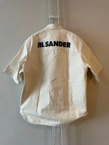 JIL SANDER 로고 반팔 셔츠 [ 베이지 ] [ L ]