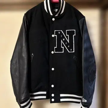 NEW ERA 바시티 자켓 블랙 SMALL