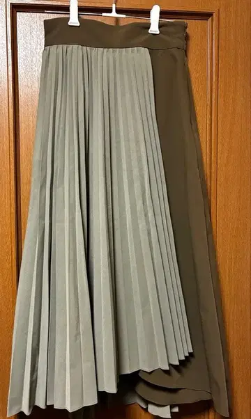 LAGUNAMOON 플리츠 스커트 그린