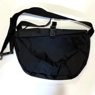 [ 익명 배송 중고품 ] WONDER PEAKS 사코슈