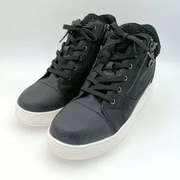 시착만 한 인기 모델 [ MUUM 무 ] 통굽 스니커즈 인힐 큐빅