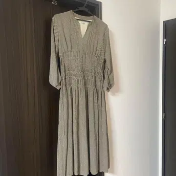 SNIDEL 블랙과 화이트 체크 무늬 원피스 사이즈 0