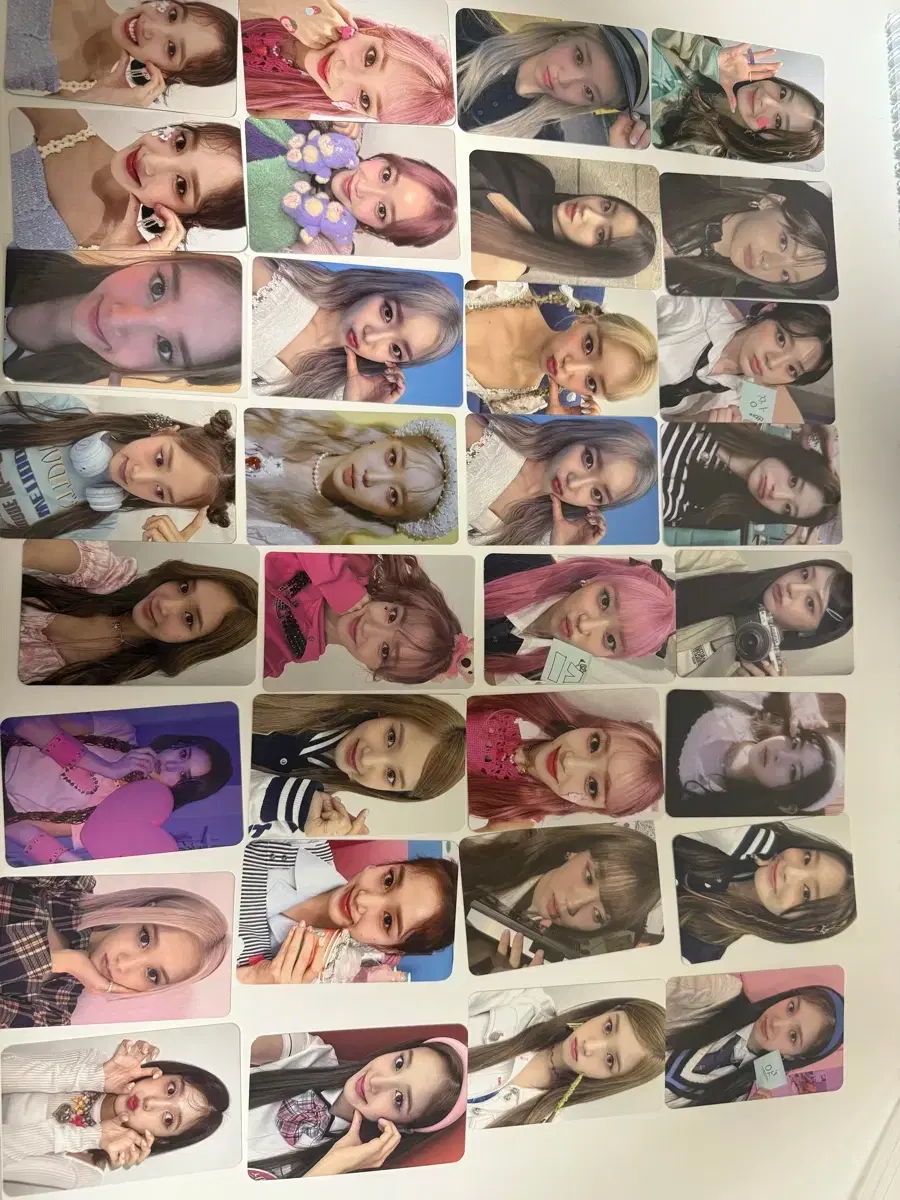 Stayc poca wts (sumin, isa, seeun, yoon, jaeyi)