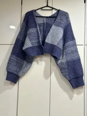 KBF 빅 체크 숏 가디건 프리 사이즈 미사용