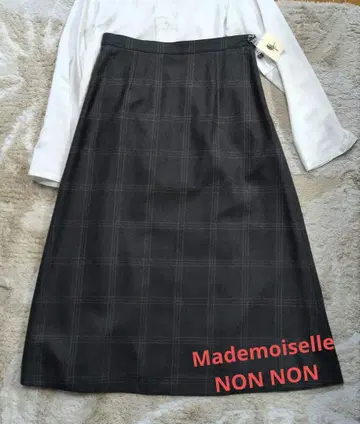 [ 택 포함 새상품 ] 마드모아젤 논논 울 100% 롱 스커트 L