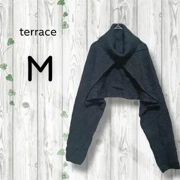 새상품 택 테라스 터틀넥 니트탑 숏 기장 볼레로 겉옷 블랙