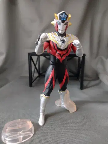 [ 궁극의 루미너스 ] 울트라맨 타이타스 단독