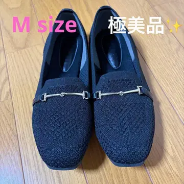 블랙 플랫슈즈 M 펌프스 블랙 컨디션 최상 부드러운 소재 착용감 발군