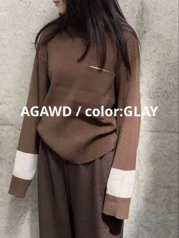 AGAWD 배색 니트
