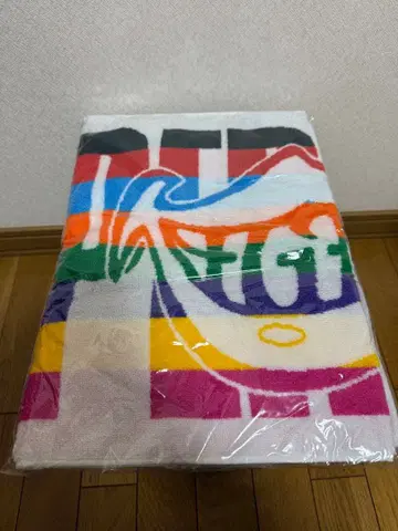 새상품 SUPER EIGHT 타월 초 아레나 투어 2024