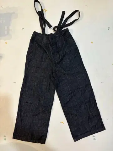 [ 새상품 미사용 ] 스트랩 포함 데님 와이드 팬츠