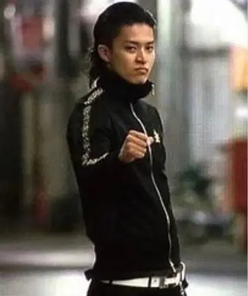 drestrip 블랙 집업 자켓